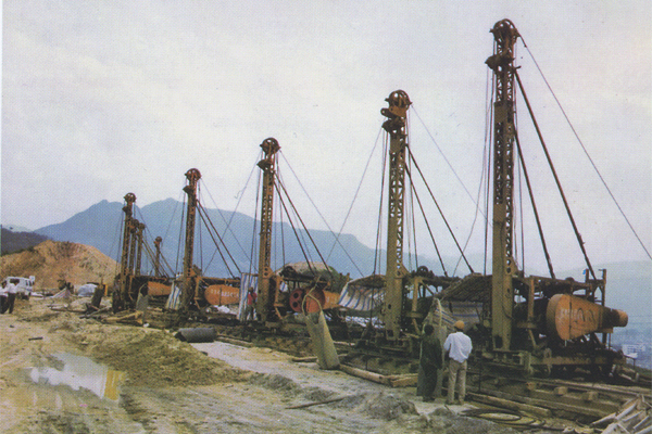 三峡水库防渗墙